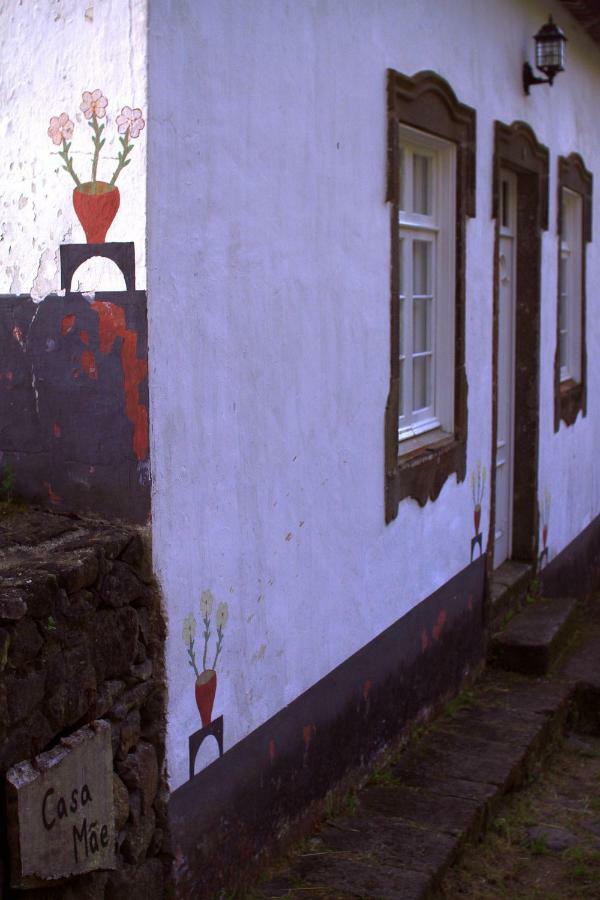 Aldeia Do Sanguinho Hotel Faial da Terra Exterior foto